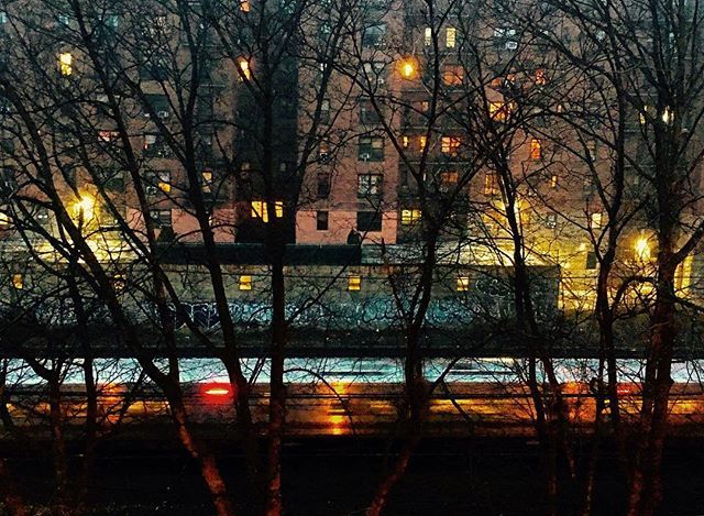 maxicat12's tweet photo. Home, James
.
.
.
@mtalirr #mta #lirr #trainlife #commuterlife #queensny #kewgardensqueens #kewgardensny #nycphotographer #nycphotography #outerborough #train #traintrip #traintravel #mtalirr #nyclife #newyorkcity #newyork #commuter #suburbs #longislandr… https://t.co/sd7OFRfAVY https://t.co/dKTw7qvkvd
