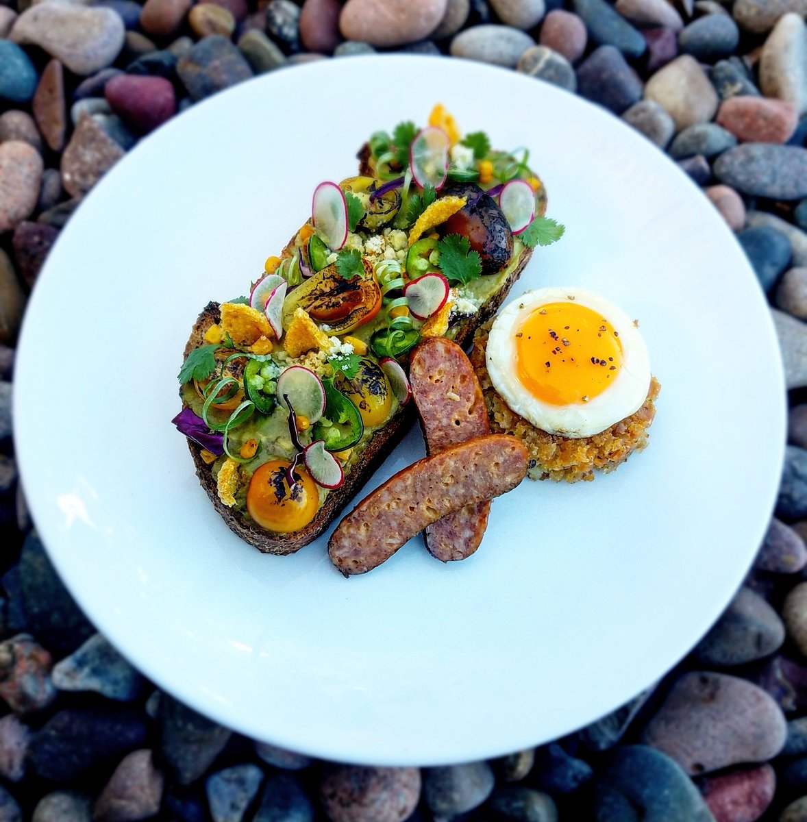 Chefjeffbonilla's tweet photo. Avocado toast.. all the rage now days. https://t.co/xvUy4OuNMK