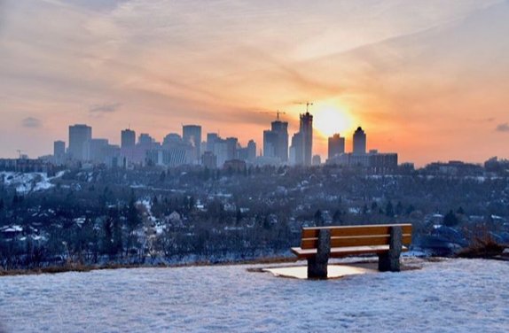 Oh hi, long weekend! #ExploreEdmonton 👋

Pull up a seat and enjoy...<a href="/Coffee_Baileys/">Coffee & Baileys</a> with a terrific shot!