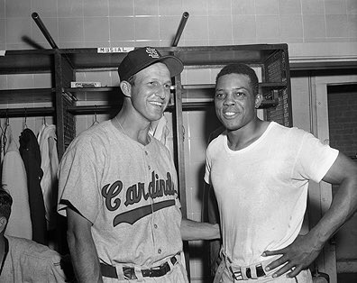 thepeonprincess's tweet photo. #HappyPostingHour
#OpeningDay #STLCards https://t.co/QpND9IK0le
