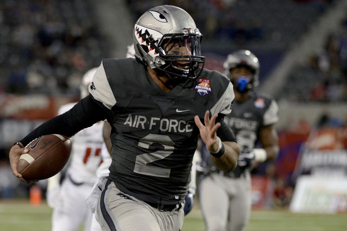 tahj_washington's tweet photo. Blessed to have earned my First offer from The Air Force Academy #BoltBrotherhood ⚡️ https://t.co/3f8EalC9ue