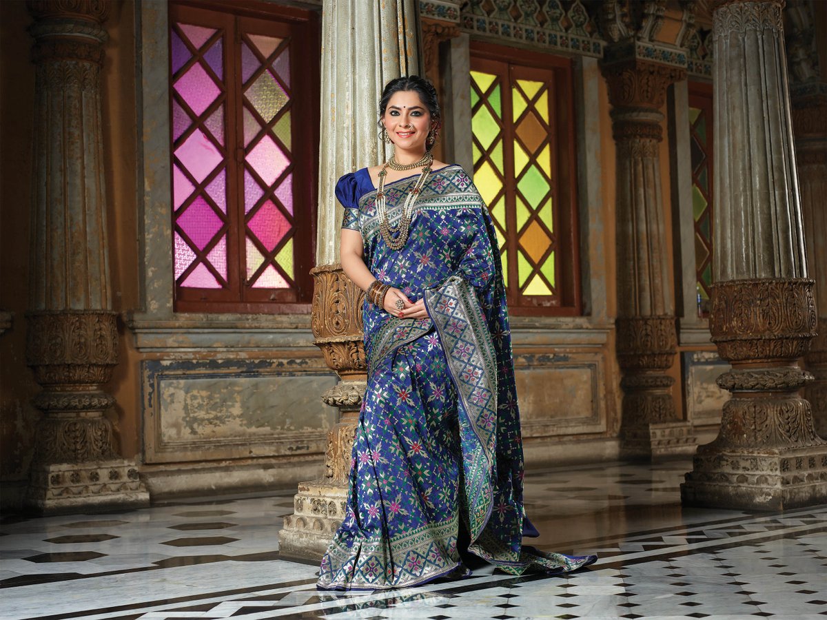 KohinoorNagar's tweet photo. Here @KohinoorNagar present another one beautiful 'Pure Georgette Silk Saree' with Maharashtrachi Apsara @meSonalee @bharatpawar
#kohinoorahmednagar #banarasi #banarasisaree #banarasisilk #silksaree #banarasicollection #banarasisareelover #traditionallover #weddingcollection https://t.co/cZpPwON0Oc