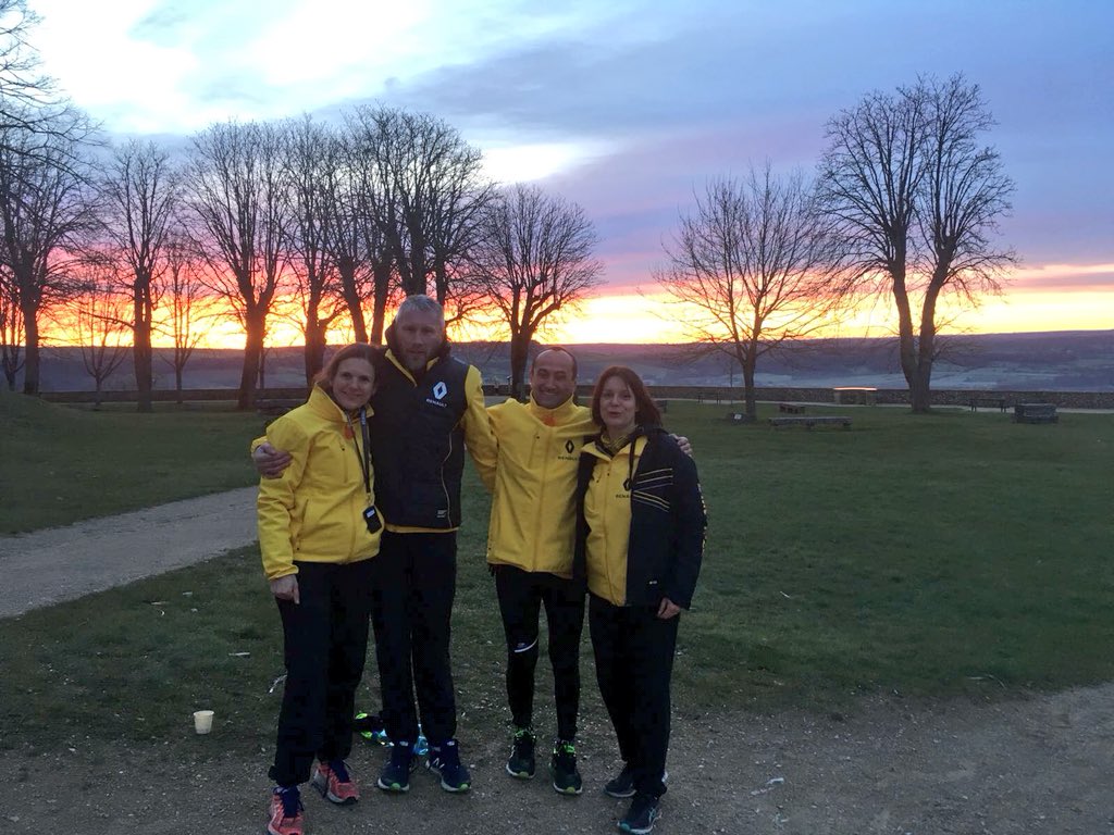 Renault dans la Course du Coeur tweet media