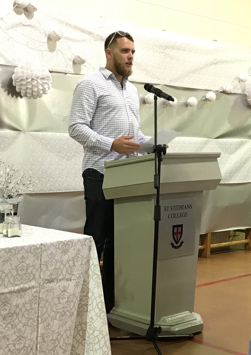 AlStewart64's tweet photo. Thank you @SA_rowing World Champion and @Olympics Silver Medalist @Brittain_L for your inspirational message to our Squash Players @ststithians Sports Festival #SaintsFest2018 https://t.co/nPKfHHIyKv