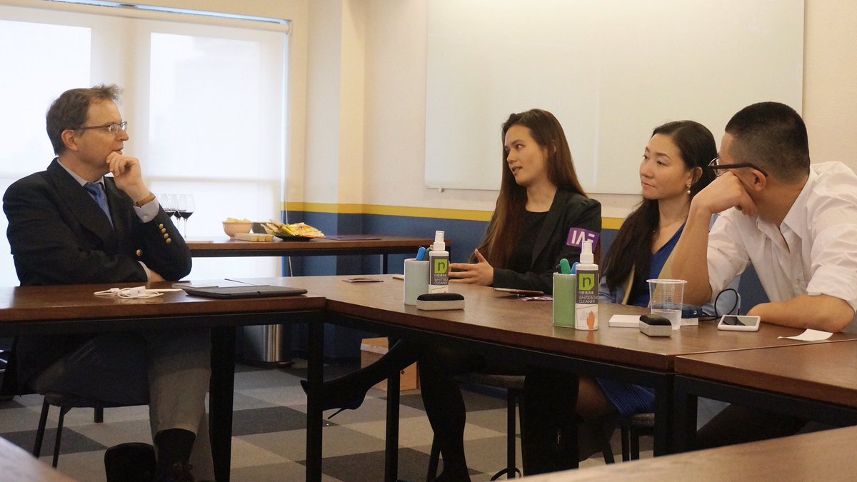thecvpan's tweet photo. First #IAEChinaAlumni Workshop hosted by Nicolas Antheaume, Dean of @IAEnantes in #Shanghai. #IAEAroundtheWorld https://t.co/XtcYvTZiaU