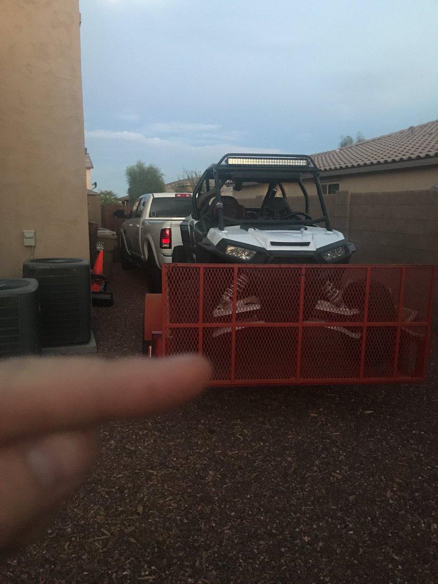 joerampy's tweet photo. #keghunting tomorrow, prepping tonight. @DrewDog007 I’m going after your #easterkegs #keghunter #keghunt2018 #98kupdkeghunt @98KUPD @HMSon98 @DickToledo @TheShanMan https://t.co/RqsWe5Inmt