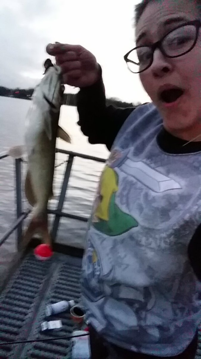 chasinghappy_'s tweet photo. LOOKIT DIS BAD BOI OMG
#firstcatchever #catfish #holyshit #shook #fwm #Independent #fishing #peace #solace #happiness #ponder https://t.co/uEplFGopcE