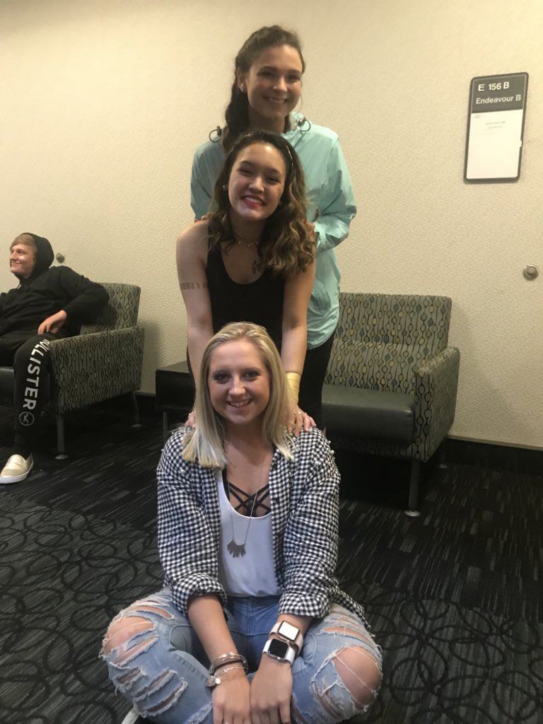 Katiejordan145's tweet photo. Greek life is the best thing that has ever happened to me!! #ReThinkThursday #GreekWeek2k18 https://t.co/apneFKY0jj