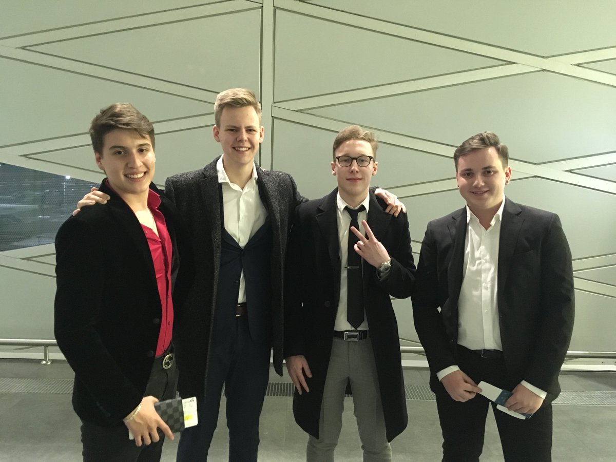 cryptopusco's tweet photo. Ready for Moscow where we are going to meet very important crypto-investors that have made this possible. Some people ask us, what makes us unique? The Team is the answer. Stay Hungry Stay foolish. https://t.co/NXUfoLguQ5