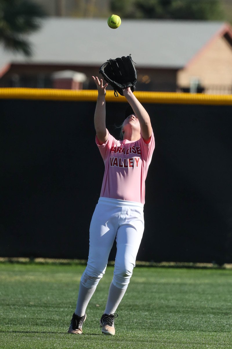 KlineSportsPics's tweet photo. Paradise Valley softball traveled to Chandler to face the Chandler High School Wolves in their final game before starting 5A Northeast Valley Region games next week. #PVHSPride https://t.co/CHarb2Lsyu