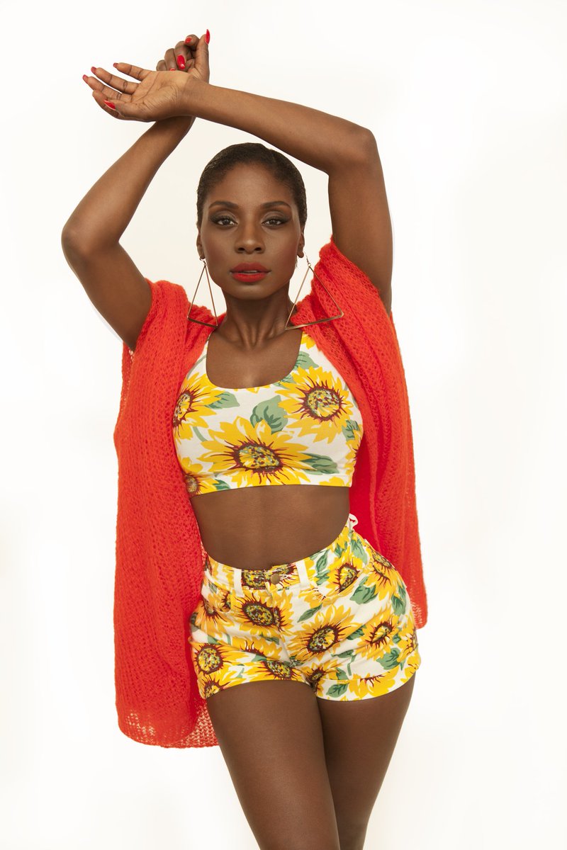 Nikeata Thompson tweet media