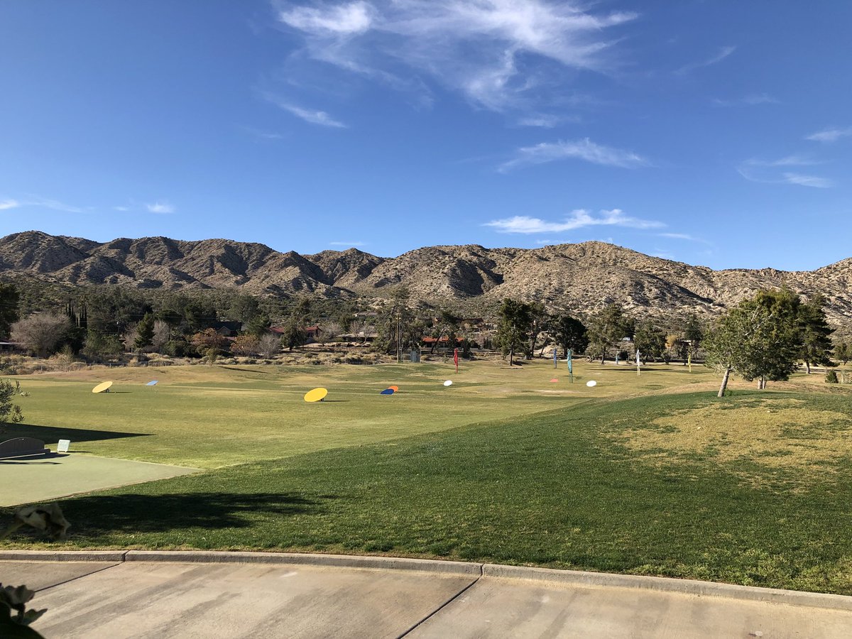 michelleqsells's tweet photo. Want golf course living with no HOAs? 30 minutes to Palm Springs and 15 minutes to Joshua Tree? #callme #hawkslanding #countryclub #views #yucca #golf #joshuatree #jtnp #palmsprings #instantkarmayoga #jtmf #coachella BRE 01903285 @LeaskouPartners https://t.co/BxwS2yfvVl
