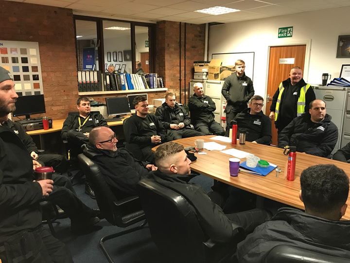 SheridanLifts's tweet photo. Our engineers' toolbox talk - Calibration test meeting.
Sheridan Lifts' engineers pictured having their test metres calibrated 😃📱 - Spot anyone you know?
#SheridanLifts #Engineers #ToolboxTalk #Lifts #CalibrationTest #Meeting https://t.co/sqRk6bz1Ad