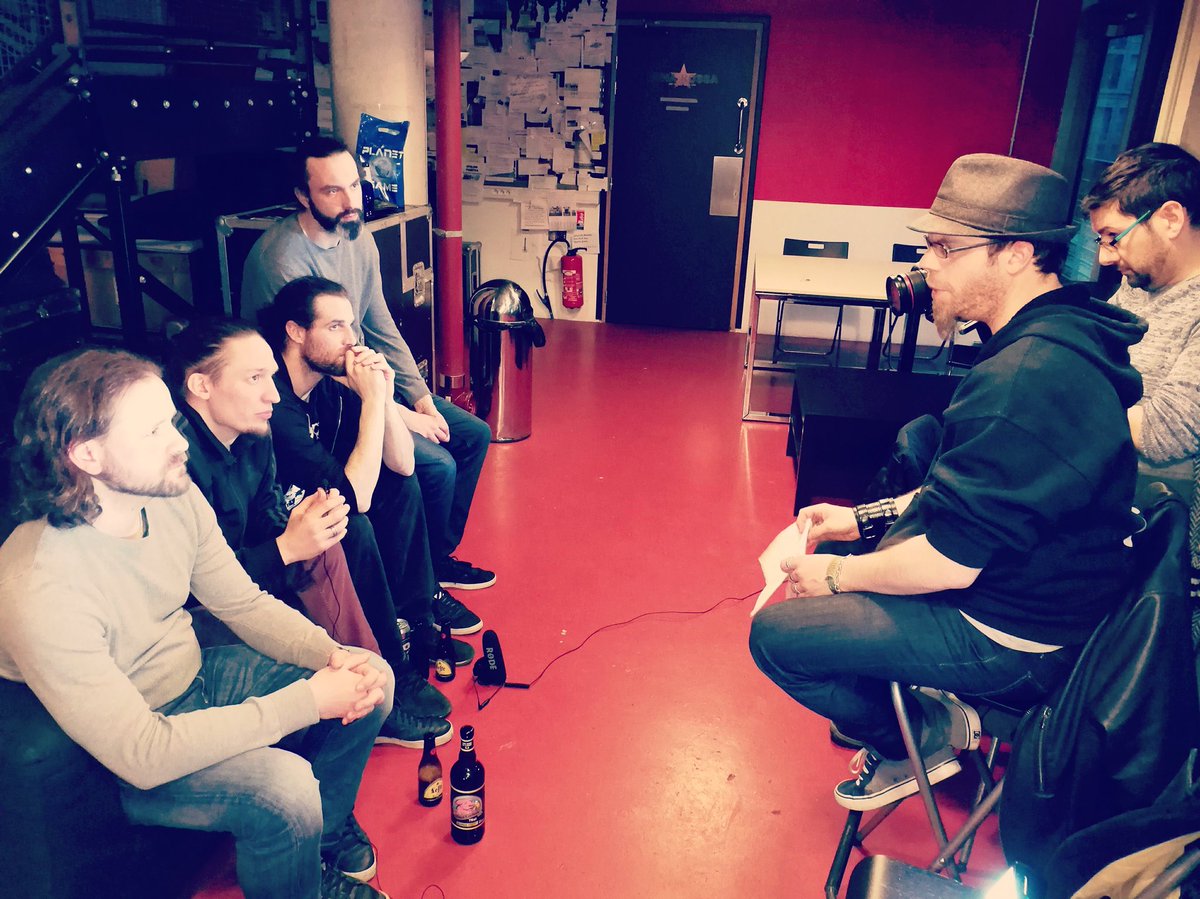 DagaraOfficial's tweet image. Interview time with @lapagedunain 🤘🎬🎥
.
.
#dagara #reminiscence #interview #newalbum #metal #metalband #frenchmetal #lapagedunain #interview