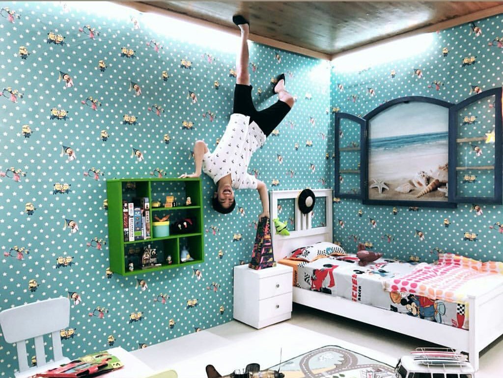 popoy__gonzales's tweet photo. "Gravity, they say you can't fight it. Well, i disagree. What if Love was stronger than gravity?" - Adam Kirk (Upside Down) https://t.co/yt43pLZRPt