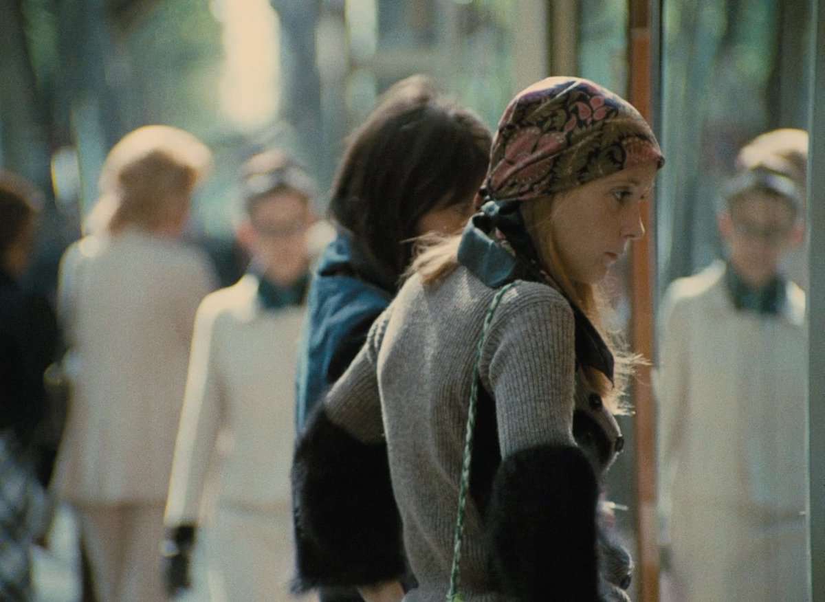 에릭 로메르, <오후의 사랑>(1972) 속 거울 (1)Translate post