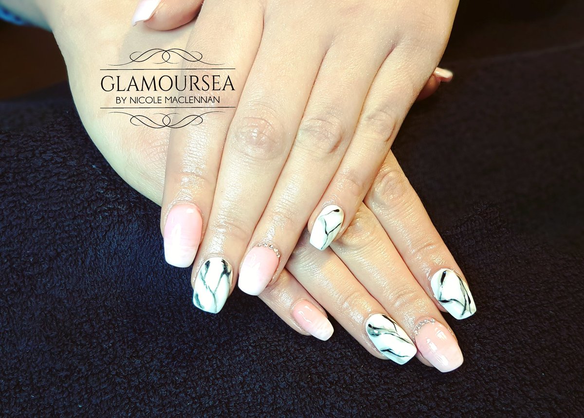 glamoursea's tweet photo. https://t.co/y2Y05XWJWo