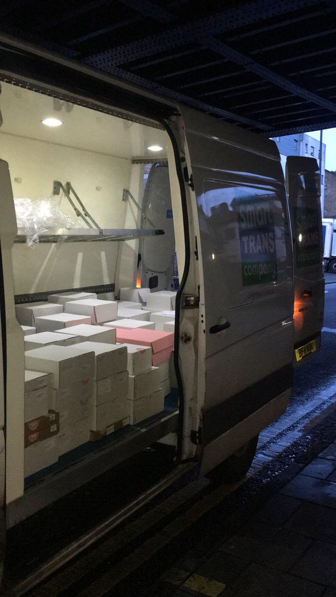 SmartTransComp's tweet photo. @SmartTransComp being smart all across London today. Delicious cakes being delivered all across London today courtesy of @VictoriaYumCake. Hope all you easter bunnies enjoy the good easter weekend https://t.co/iWdhIRR912