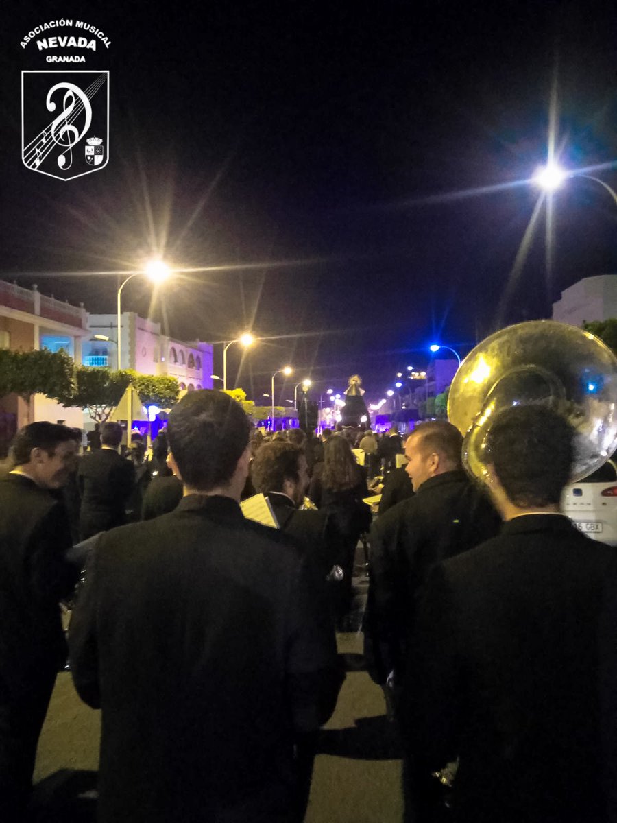 Nuestra noche de Jueves Santo. 🥁 #AMNevada