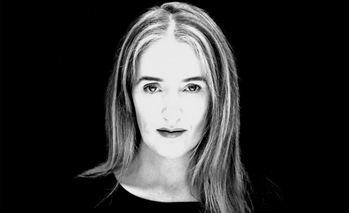 Le Mystère des Voix Bulgares (@voixbulgares) on Twitter photo Retour sur la carrière de <a href="/Lisa_Gerrard/">Lisa Gerrard</a> qui a joint sa voix aux nôtres sur notre dernier single : #PoraSotunda.
Membre fondatrice de #DeadCanDance en 1981. Un #GoldenGlobe avec <a href="/HansZimmer/">Hans Zimmer</a> pour la #BO de #Gladiator.
11 albums avec son label <a href="/4AD_Official/">4AD</a>
#MysteryofBulgarianVoices Retour sur la carrière de <a href="/Lisa_Gerrard/">Lisa Gerrard</a> qui a joint sa voix aux nôtres sur notre dernier single : #PoraSotunda.
Membre fondatrice de #DeadCanDance en 1981. Un #GoldenGlobe avec <a href="/HansZimmer/">Hans Zimmer</a> pour la #BO de #Gladiator.
11 albums avec son label <a href="/4AD_Official/">4AD</a>
#MysteryofBulgarianVoices