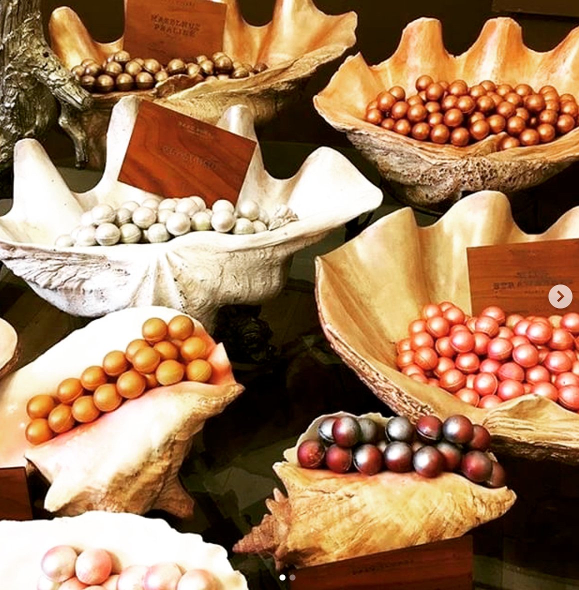 WorkhouseColl's tweet image. These are our kind of Easter treats! The most delicious truffles from our neighbours @darksugars. #forgettheegg #eastertreat #shoreditch #easter #easteregg #darksugars #chocolateheaven #bricklane #london #londonchocolate