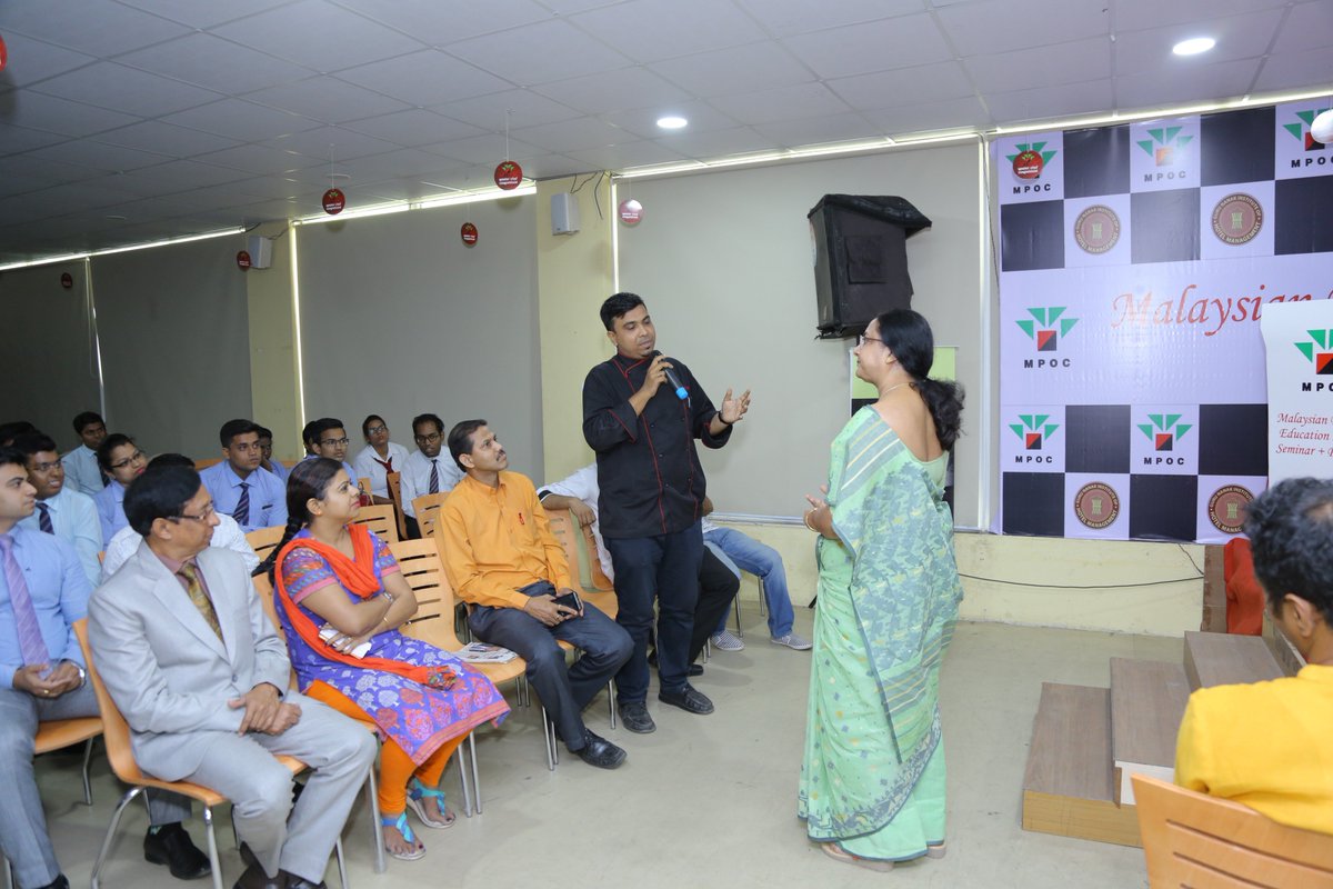 Malaysian Palm Oil Council hosted an educational module and a practical workshop in the City of Joy Kolkata for the students of Guru Nanak Institute of Hotel Management. An exciting Young Chefs cooking competition for the students was conducted by MPOC.