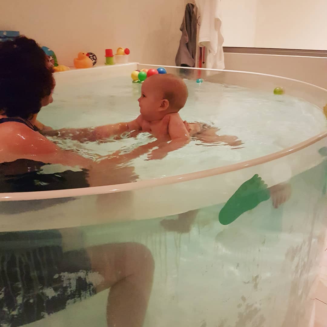 ZonicaD's tweet photo. Splish-Splash by @LifeBabySA @lifedayspakids. Dankie dat julle altyd so mooi na ons Anrutjie kyk. @LifeDaySpa @KDTComms @dreyer_ruan https://t.co/H9ejJBv2ec