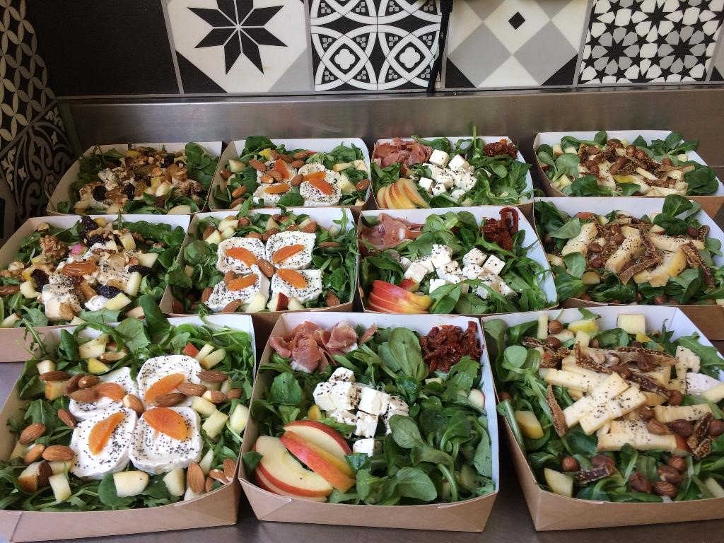 Nostalgique du lycée ? La Cantine verte, à Fives, vous fera revivre vos plus belles années à travers un concept original !

defigrandesecoles.lexpress.fr/lille-2017/201…