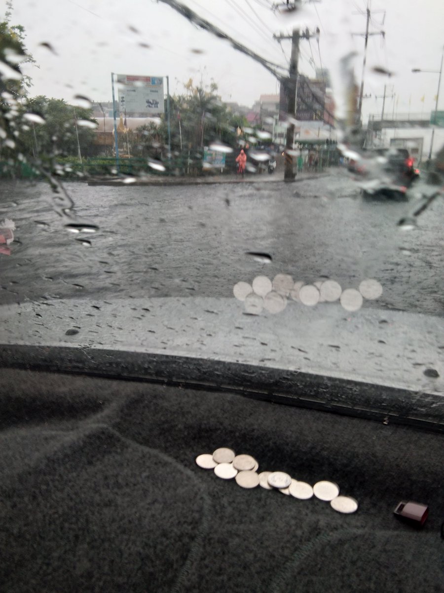 Auto999's tweet image. ถนนพหลโยธินขาออก เริ่มจากโลตัสรังสิตขึ้นไป