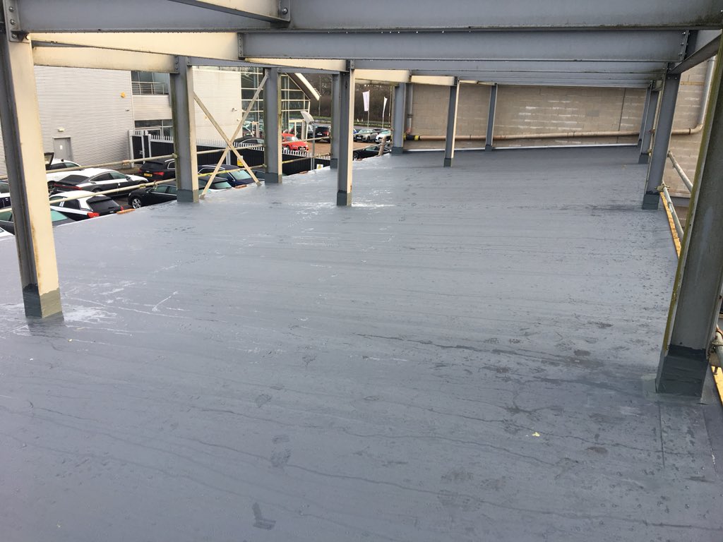 IPLimited's tweet image. So what can you do with an old steel frame, that has sat dormant for quite a few years, on land where you store cars.  Why not build a new 5 bay, valet bay and make the most of the space.  Audi Southend have taken that option, with some careful detailing around columns &amp;amp; beams