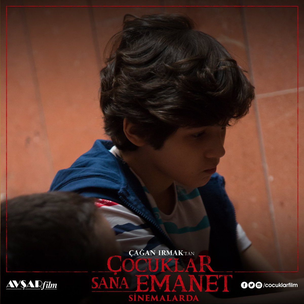 cocuklarfilm's tweet image. İlk cinayetiydi ama pişman değildi... Neden mi? 
#ÇocuklarSanaEmanet filmi sinemalarda!
@AvsarFilm  #Çağanırmak  #EnginAkyürek #HilalAltınbilek #ŞerifSezer
➡ youtu.be/-alkoKe48R4