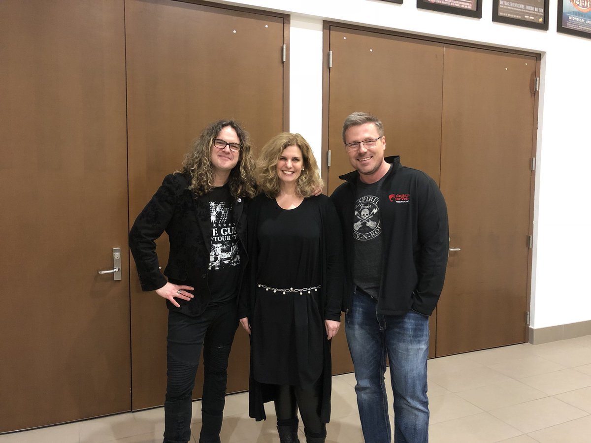 Great things happening in the world of music!! <a href="/SeanKellyGuitar/">Sean Kelly</a> <a href="/musictherapy/">Jennifer Buchanan</a> <a href="/guitars4VETSCan/">Guitars 4 VETSCanada</a> #musicheals #veterans