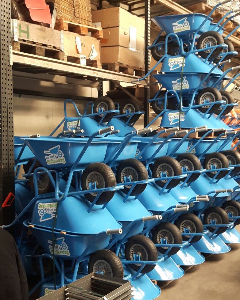 JumblePromotie's tweet photo. Kom naar de de AH Buitendag op Tweede Paasdag, 2 april!
#bewegwijzering #Stickers #dranghekdoeken #Banners @JumblePromotie https://t.co/W7fFE27ARj