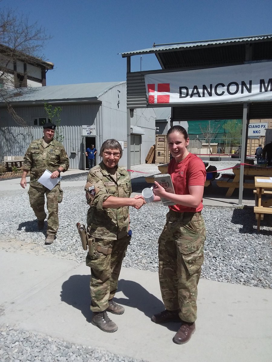 georgia94smith's tweet image. Dancon completed ✔ 16 miles in kit with 10KG in this lovely heat, first female though in 3hrs 21 mins 🇦🇫 #currentlydying #RMP @1RegtRMP #Firstfemale