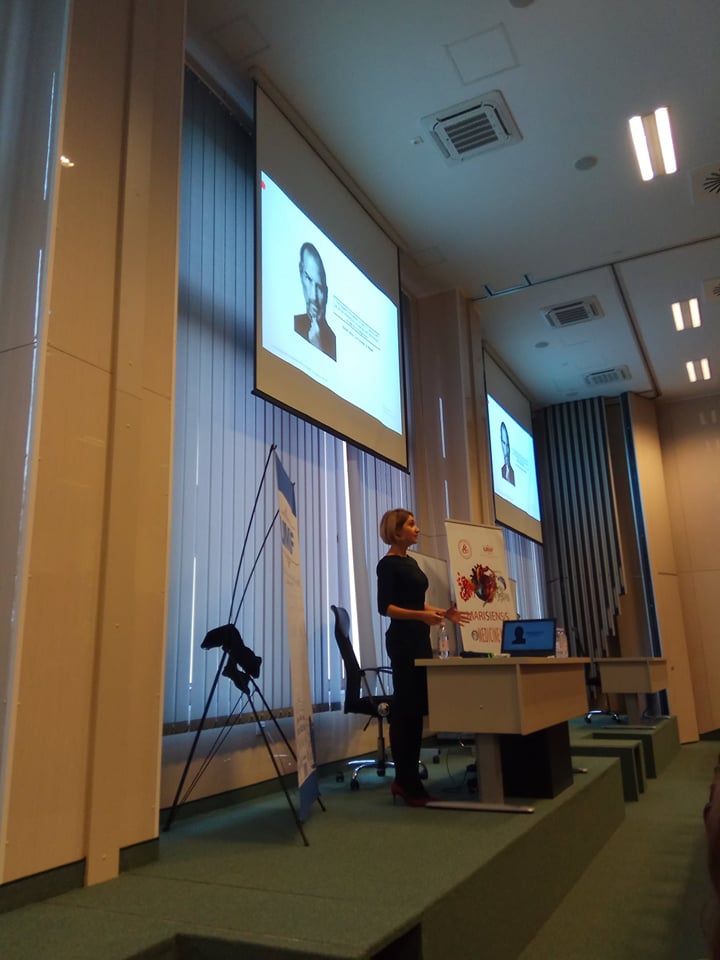 htechforum's tweet photo. Yesterday, #SSIMA2018 was presented at the National Congress for Students, Young Doctors and Pharmacists “Marisiensis” in Targu-Mures. @elenaovreiu, our main organizor, spoke about our summer school and the opportunities it creates. https://t.co/hTALiBjz53