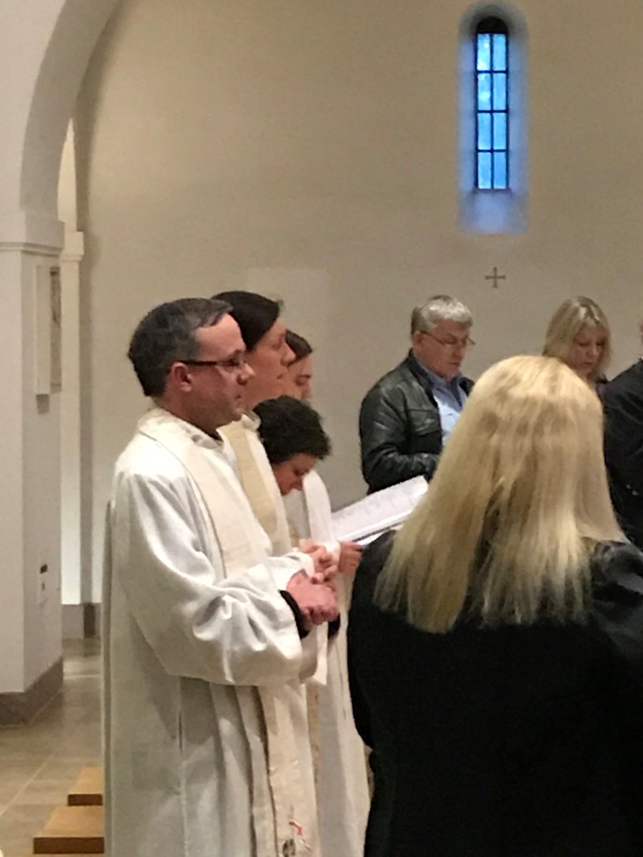 CR_Mirfield's tweet image. Retweeted CoR Mirfield (@CoRMirfield):

The altar of repose #MaundyThursday #CoRHolyWeek @CoRMirfield @CR_Mirfield @c_of_e @CofECalling #prayer #vocation