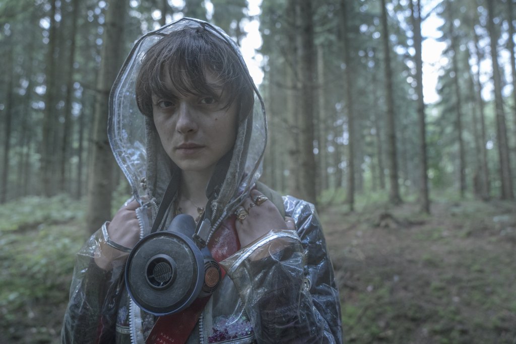 ITalkTechAllDay's tweet photo. 'The Rain' Will Fall On 4 May exclusively on @NetflixUK https://t.co/kWVIRyborI https://t.co/hPRlxziAm1