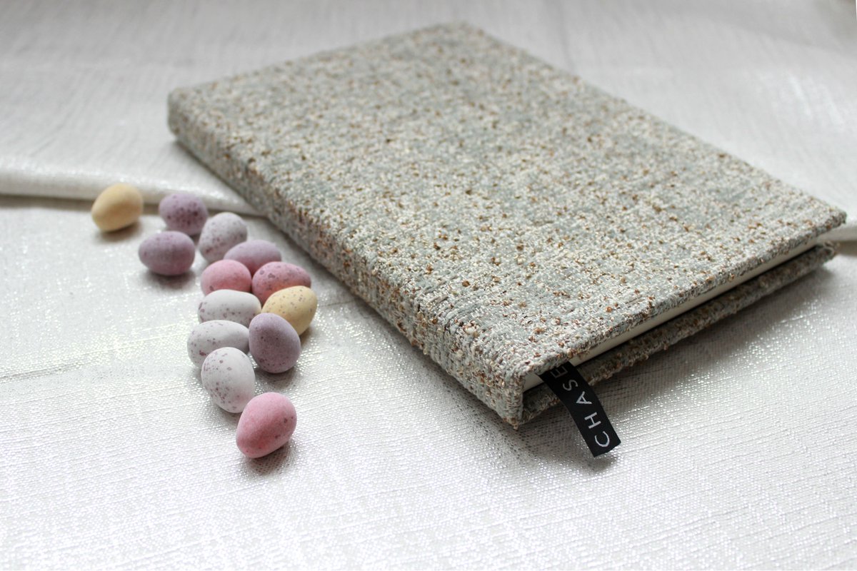 Happy Easter everyone 💐🐣 🐰 Bring on the spring/summer trends #SpringSummer