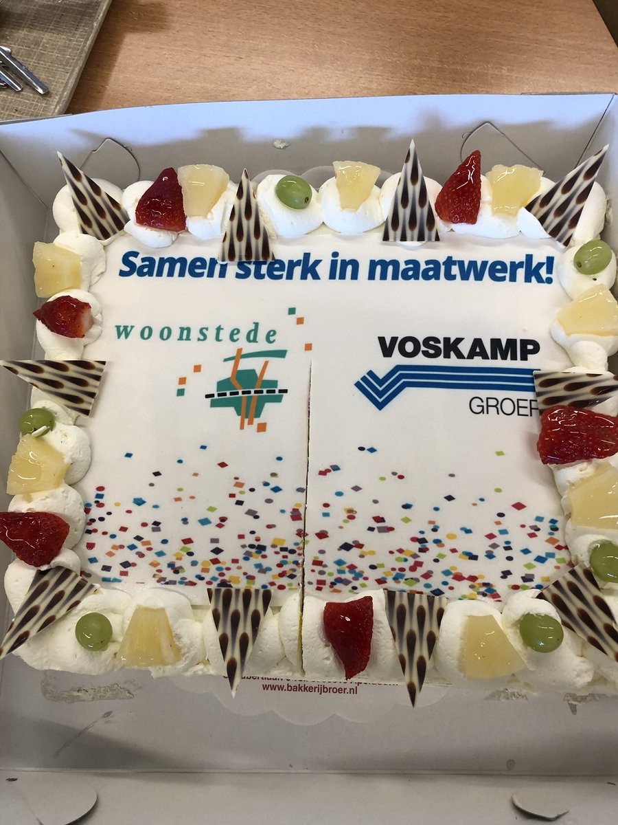 Aftrap van <a href="/voskampgroep/">Voskamp Groep</a> Outsourcing Concept bij @woonstede 
Samen Sterk In Maatwerk #trots