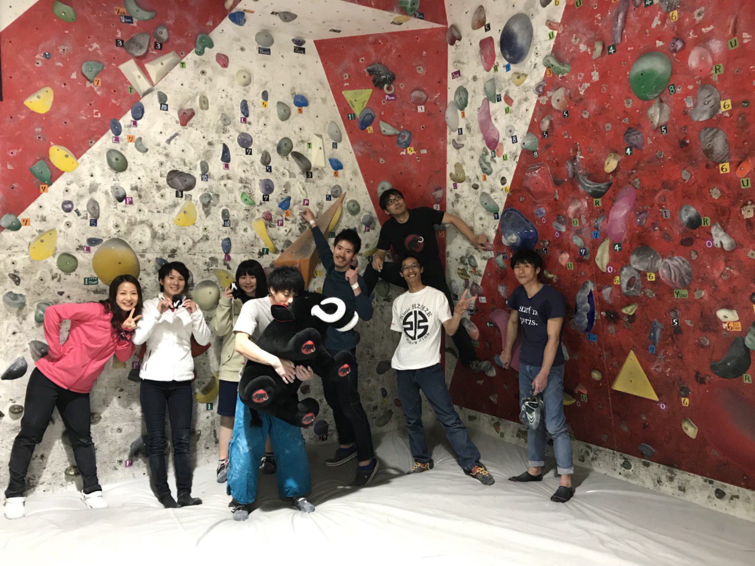 Mammut Japan در توییتر 明日3 31 Mammut Bouldering Gym横浜は 壁 ルートを全面改装し新しく生まれ変わります 3 31 4 1にご来場された方へスペシャルノベルティをプレゼント 数が無くなり次第終了 写真はリニューアル前です Mammut Japan در توییتر 明日3 31 Mammut Bouldering Gym横浜は 壁 ルートを全面改装し新しく生まれ変わります 3 31 4 1にご来場された方へスペシャルノベルティをプレゼント 数が無くなり次第終了 写真はリニューアル前です