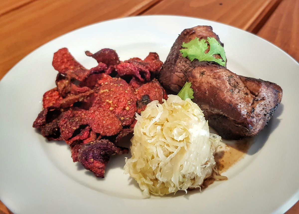 Happy Easter everyone!
We are open as usual, Fri-Sun this weekend.
So if the thought of this delicious pork fillet, or any of our other amazing menu items, sounds good... join us!