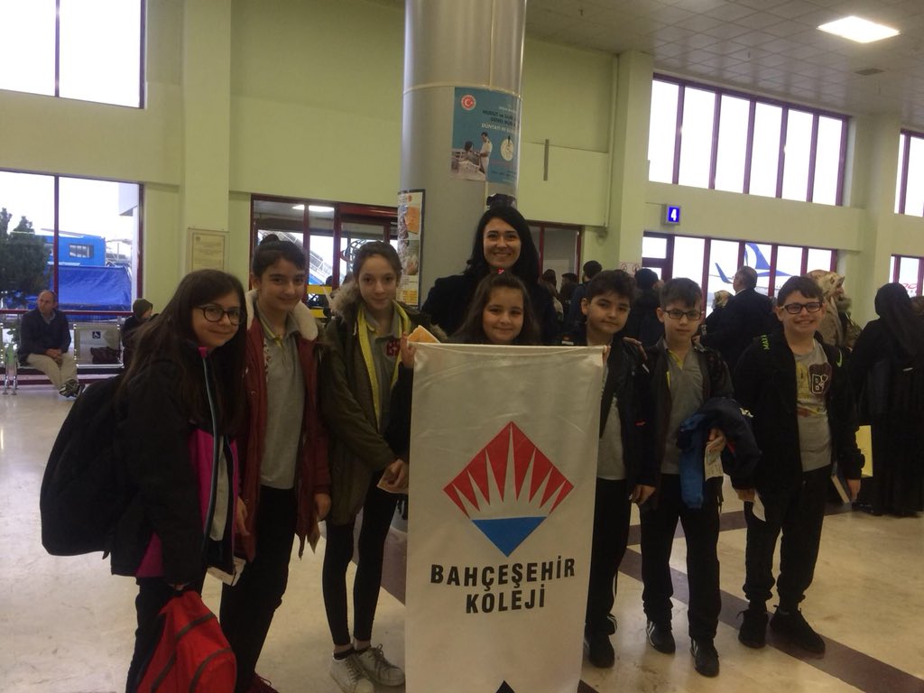 Bahcesehir_Sam's tweet image. Fspı yarışması için Samsun 19 Mayıs Kampüs öğrencilerimiz, İzmir için yola çıktılar.