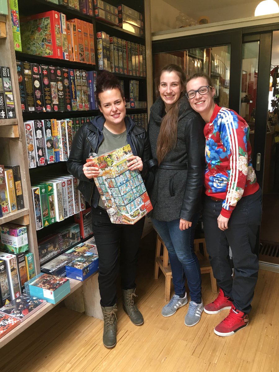De winnaars van het #nklegpuzzelen hebben van ons nog wat oefenmateriaal gekregen.#legpuzzel