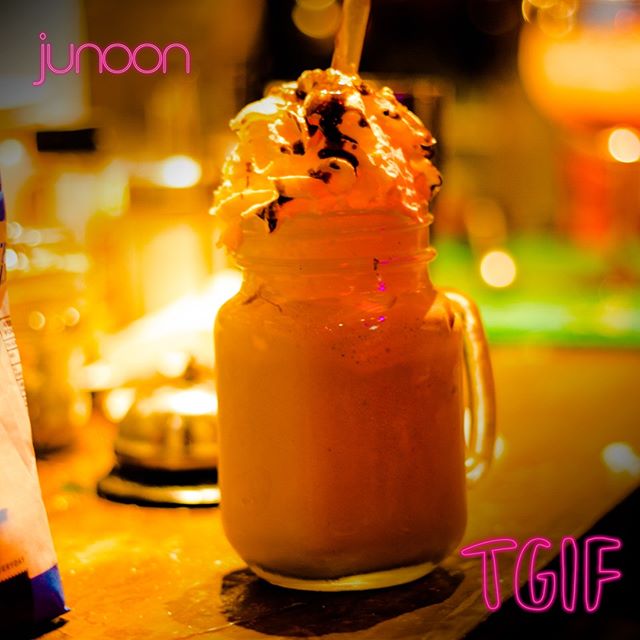 junoonofficial's tweet photo. π
#friday #shisha #Bradford #mocktails #chill #night #party #grapeandmint #relax #drinks #desserts #milkshake #tgif https://t.co/X6u4DBz0Hh