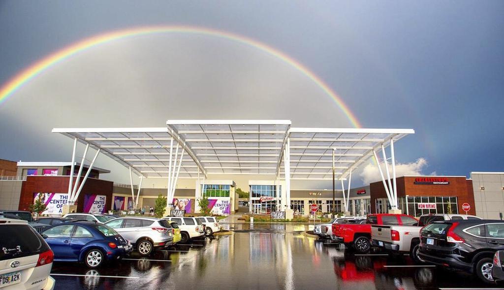 KCBizJournal's tweet image. @HoeferWysocki @Structurflex @VCCUSA Congratulations on winning a 2018 #CapstoneKC Award for your work on @WardPkwyCntr&apos;s restaurant pavilion expansion! Learn more about the award-winning project here: bizj.us/1pjv03