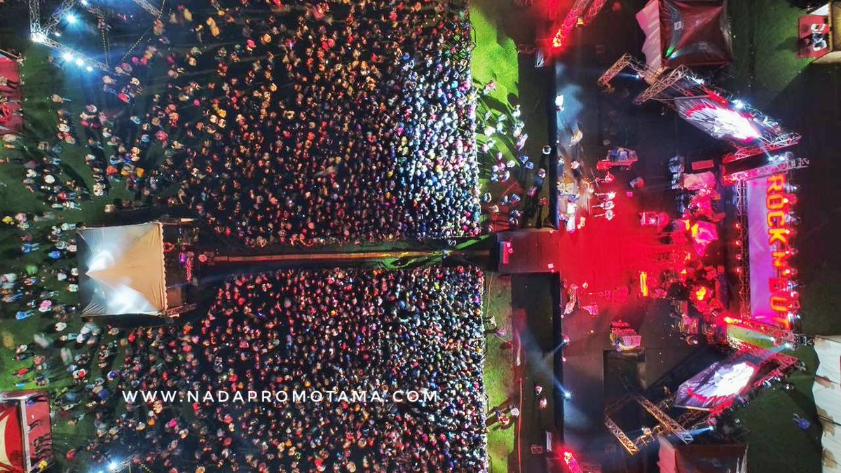 NadaPromotama's tweet photo. Crowd malam ini
Apache ROCK N' DUT 2018
Lapangan Padang Serai - Bengkulu, 30 Maret 2018
📷 Bayu Nugraha
@EventApache
#nadapromotama #eventapache #apacherockndut #Bengkulu #RockNdut2018 #RockNdut #BIANgindas #WikaSalim #SetiaBand #RamaEru #ApacheRockNdut2018 https://t.co/yeIdNguYpG