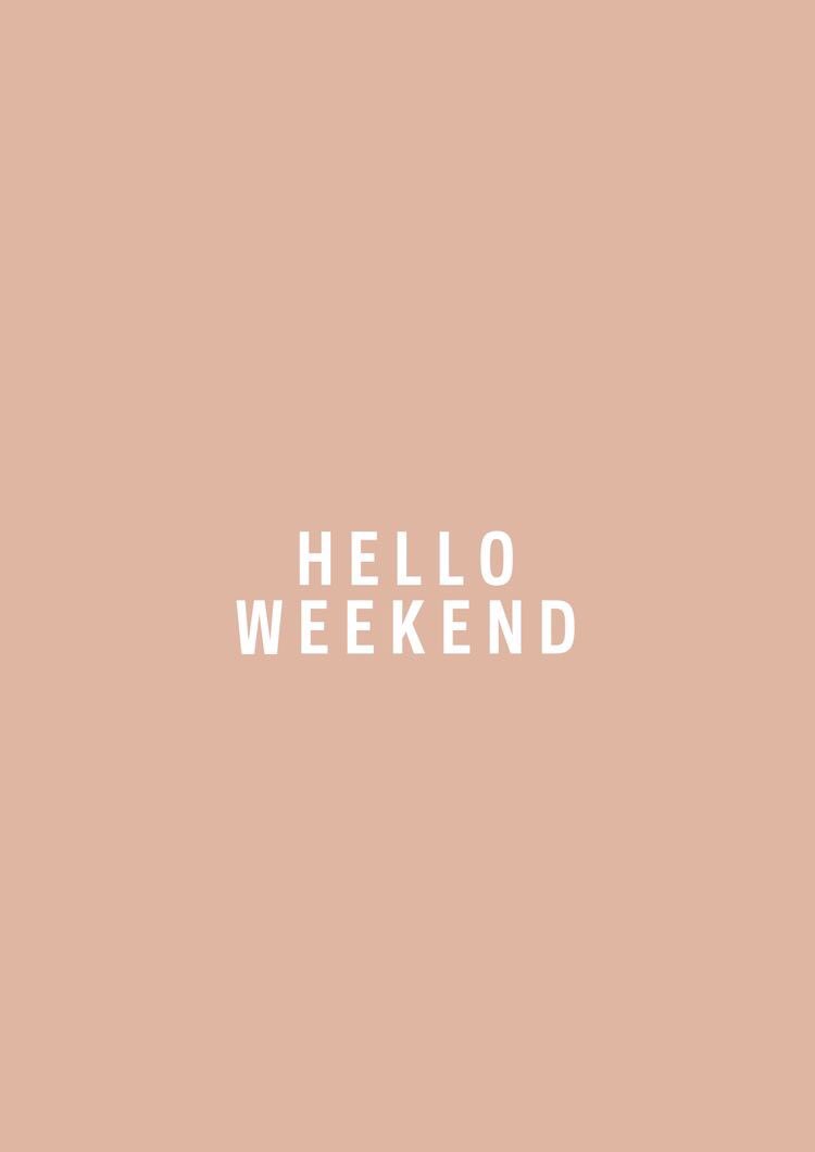 It’s Fri-nally the weekend!! Ending the week strong with our sisters and looking forward to the start of a new month! #AXiDfiu
