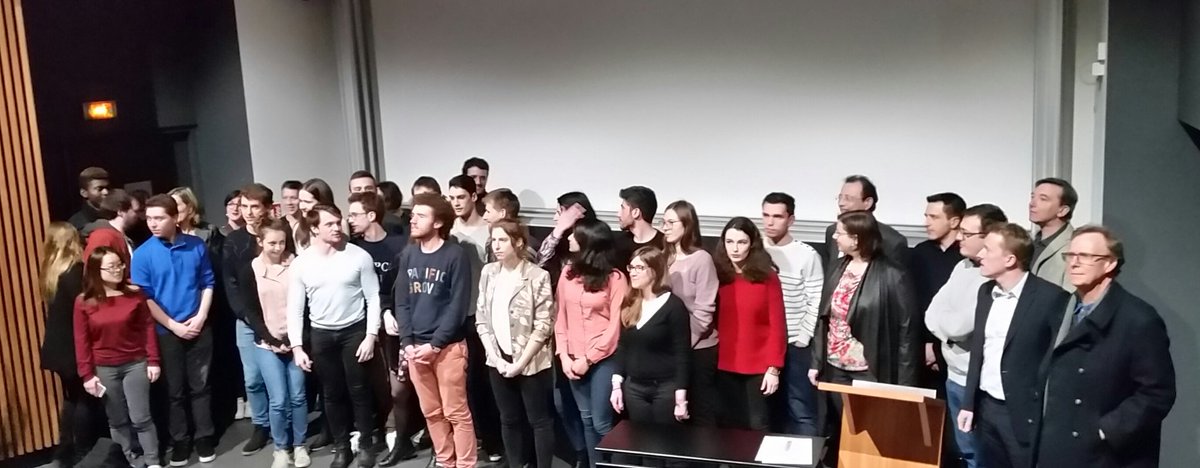 BrunoRostand's tweet photo. Les participants du #PSLHackbyEDF après la soutenance finale. Bravo à tous et un grand merci à @EDFofficiel.
@ESPCI_Paris @psl_univ https://t.co/e2aUU6VdBy