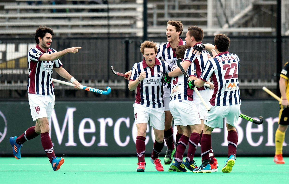 EHLHockeyTV's tweet photo. Herakles enjoy dream debut! #EHL #KO16

https://t.co/tDlCNLbbHF https://t.co/eZFbSooKzr