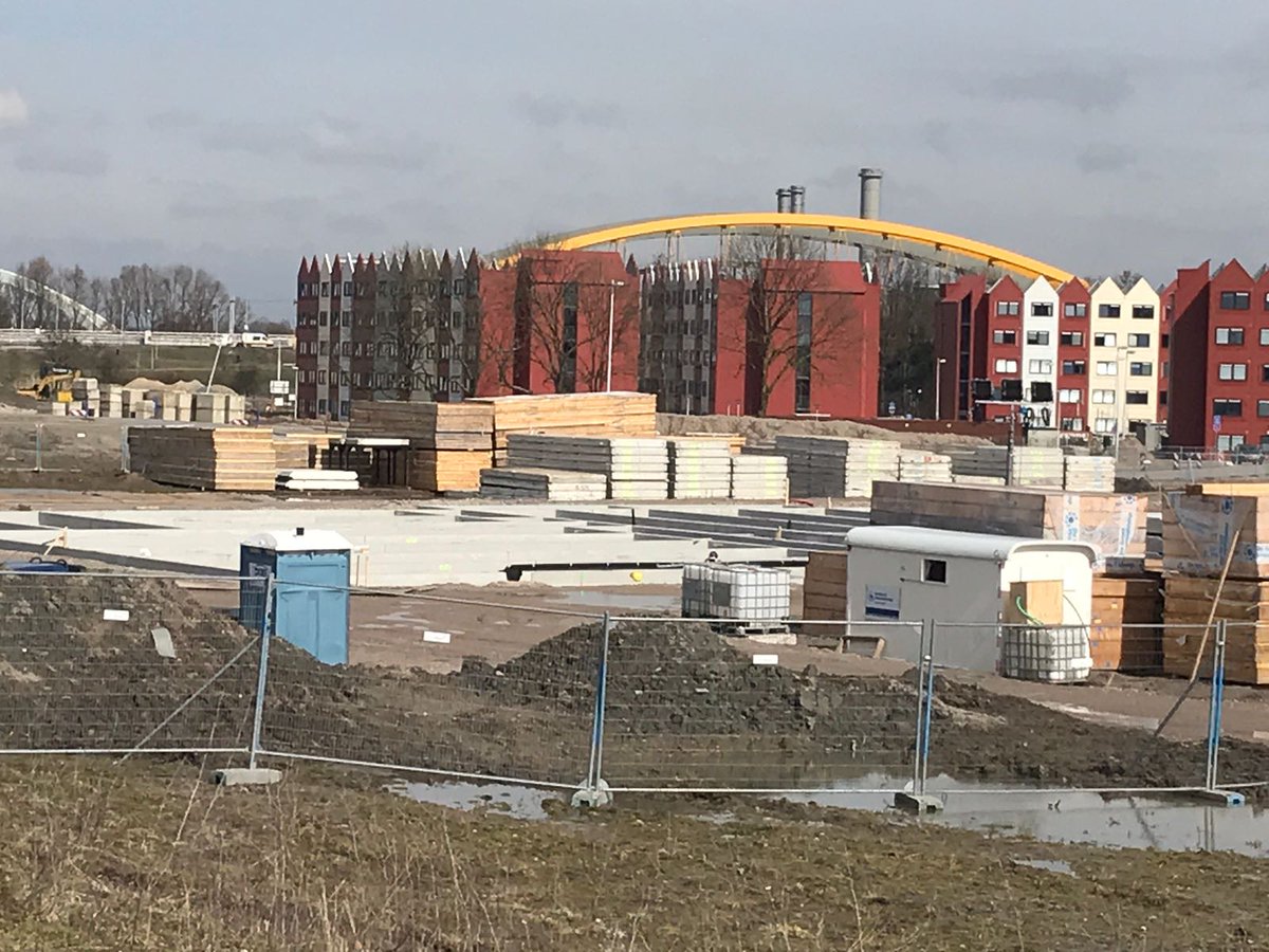 Er wordt hard gebouwd aan de school en aan het onderwijs op Academie TIEN.